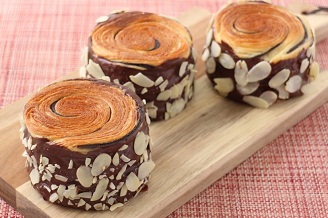 ブッシュドノエル・デニッシュ