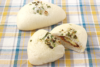 カツオ節ネギ入りパン