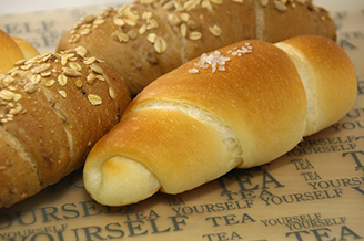 穀物香る塩ロ－ル（プラントベ－ス）