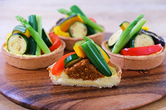 彩り野菜カレ－のタルトレット