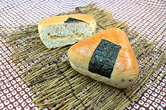 おにぎりパン